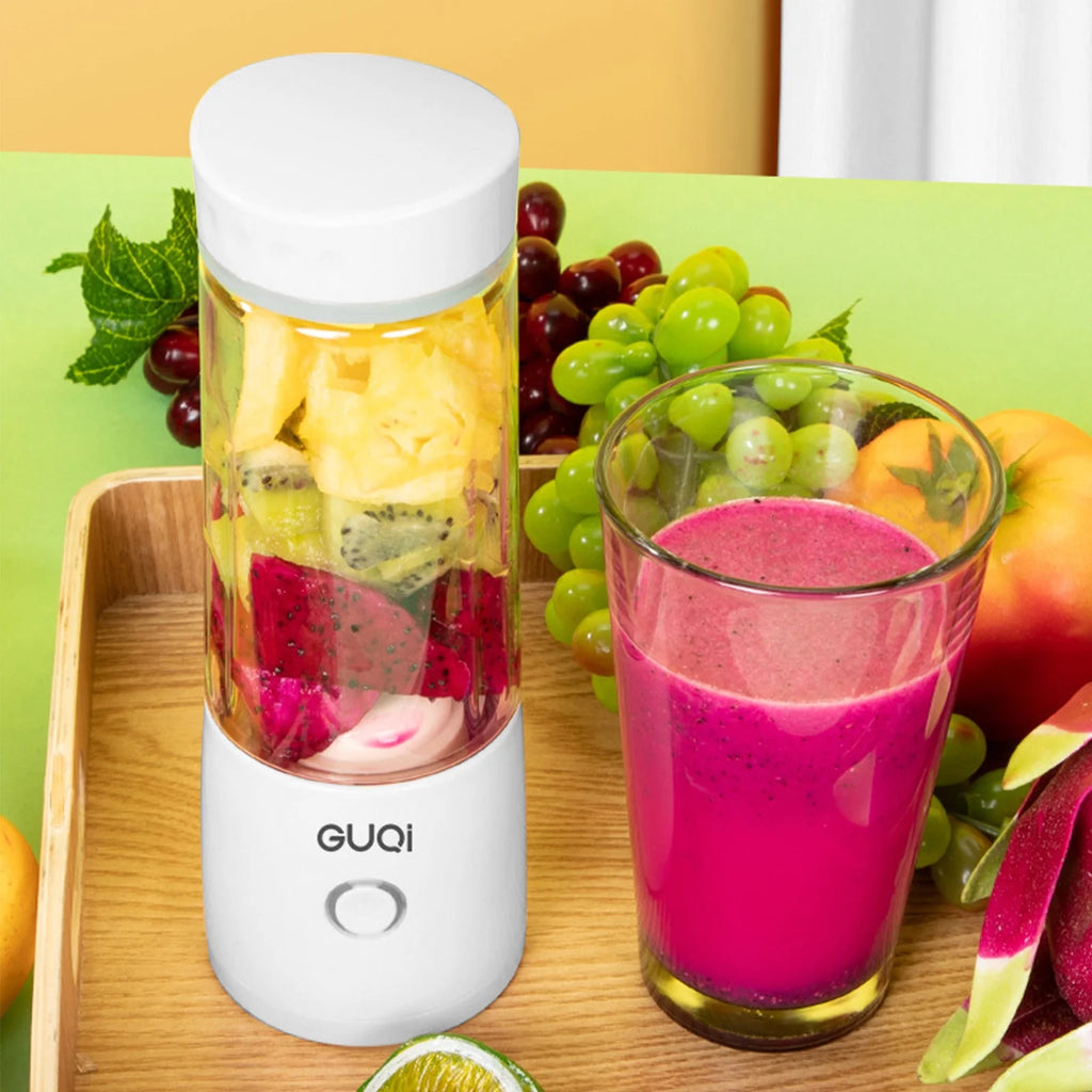 Personal Size Blender with Rechargeable for Shakes and Smoothies, Fruit Veggie Juicer Mini Powerful Portable Blender Cup for Travel Sports Kitchen